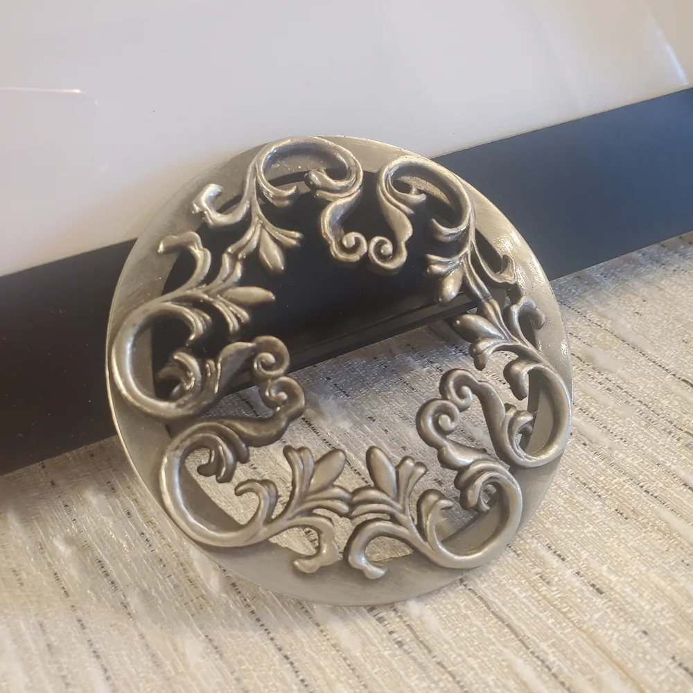 Silver Floral/Filagree Candle Topper